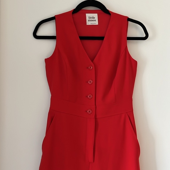 ARITZIA LITTLE MOON LAVENDER JUMPSUIT IN GOJI BERRY LIKE NEW - Picture 3 of 7